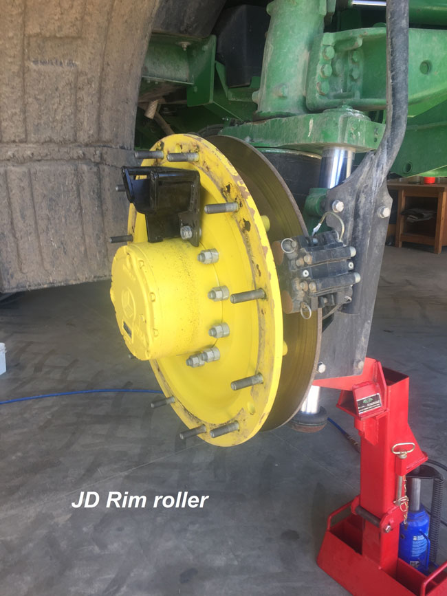 John Deere Rim Roller with Mount Green Jack Stand