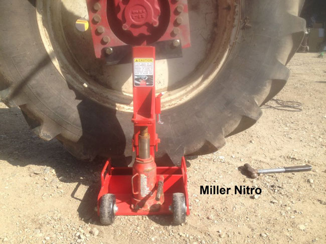Miller Nitro with Mount Green Jack Stand